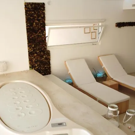Dimora Terranostra&spa Alojamento de Acomodação e Pequeno-almoço Ugento