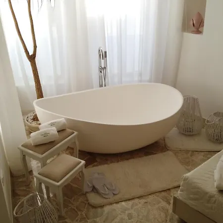 Dimora Terranostra&spa Alojamento de Acomodação e Pequeno-almoço Ugento